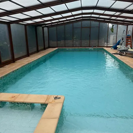 Entier Ou Dans Parc Clos Avec Piscine Gasthuis Andancette
