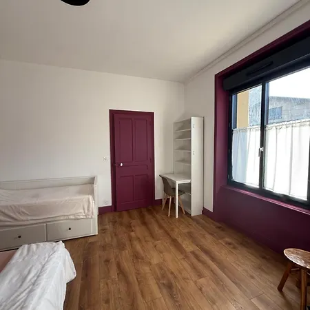 Maison d'hôtes Ou Entier Avec Grand Terrain Et Piscine