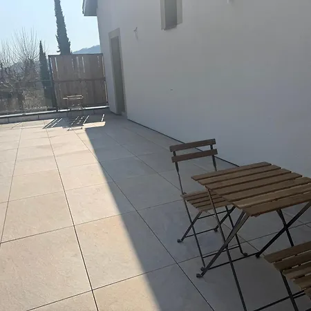 Maison d'hôtes Ou Entier Avec Grand Terrain Et Piscine Andancette